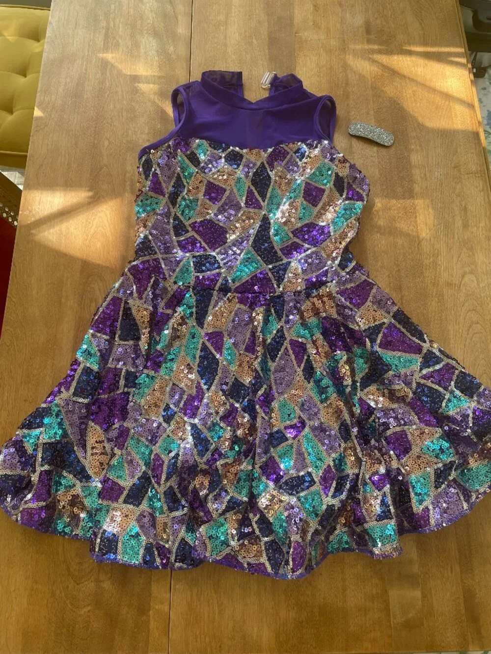 Weissman sequin dance